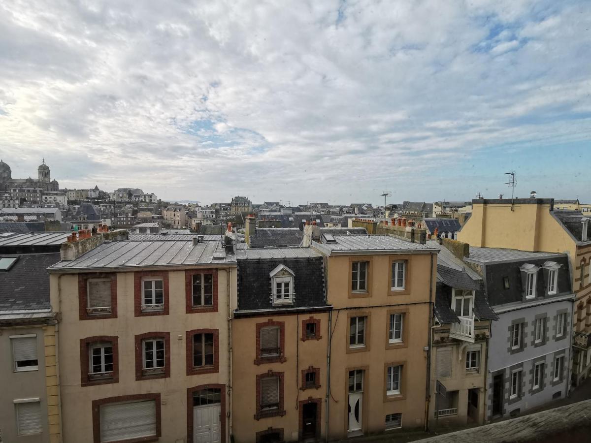 Le Petit Michelet Lägenhet Granville Exteriör bild